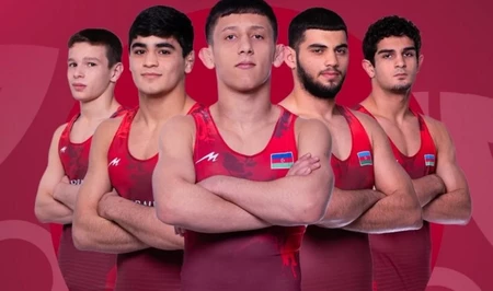 Азербайджанские борцы успешно начали чемпионат Европы