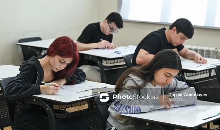 Государственный экзаменационный центр объявил дату повторных экзаменов для девятиклассников
