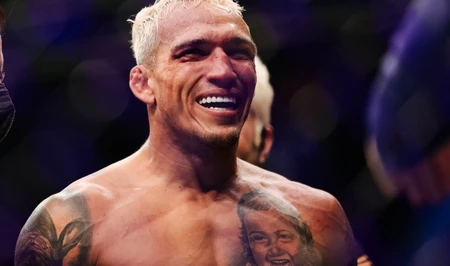 Чарльз Оливейра заявил о желании подраться с Макгрегором на турнире UFC в Белом доме