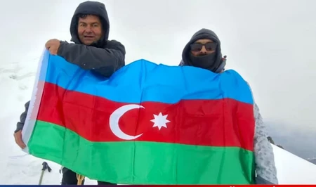 Журналист, покоривший высочайшую вершину Европы, поделился впечатлениями