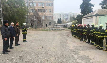 МЧС Азербайджана организовало противопожарные учения на телекоммуникационном объекте в Гяндже