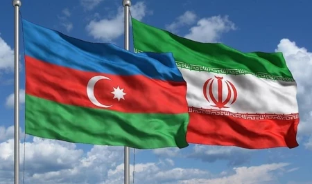 Иран и Азербайджан обсудили развитие сотрудничества в сфере транзита и энергетики