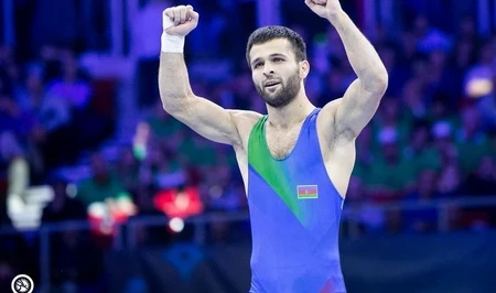 Эльданиз Азизли стал пятикратным чемпионом мира