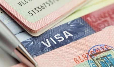 Посольство США в Баку опровергло слухи о приостановке выдачи виз азербайджанцам