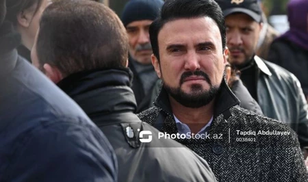Надир Гафарзаде рассказал о проверке в московском аэропорту