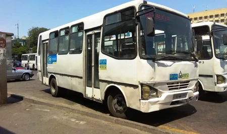 Жители Сумгайыта жалуются на старые автобусы и большие интервалы движения