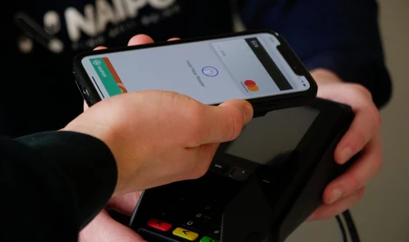 В Mastercard прокомментировали уведомления о сбоях Apple Pay и Google Pay в Азербайджане