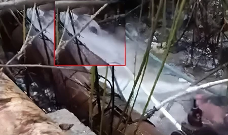 В Баку питьевая вода более года утекает из повреждённого водопровода