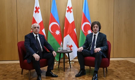 Премьер-министры Азербайджана и Грузии провели встречу один на один