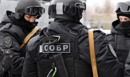 В Мурманске мужчина открыл огонь с крыши здания: стрелок нейтрализован - НОВЫЕ ПОДРОБНОСТИ