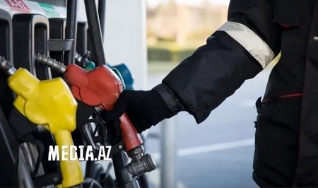 В Азербайджане выросло производство бензина