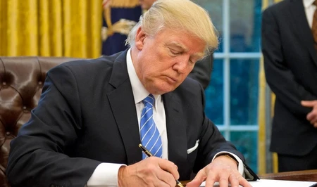 Пошлины Дональда Трампа грозят Канаде рецессией и ростом безработицы