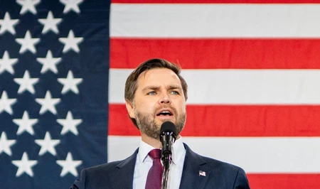 Вице-президент США: Украина не должна вступать в НАТО