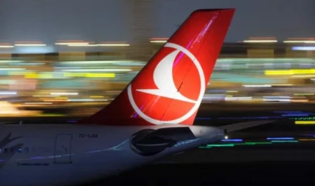 В Анталье у Boeing 777 произошло задымление шасси