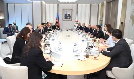 SOCAR обсудила с TotalEnergies и XRG полномасштабную разработку месторождения «Абшерон»