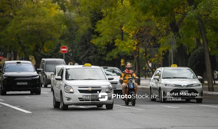 Такси прибывает не по адресу: почему GPS в Баку даёт сбои