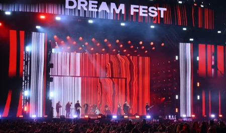 В Баку с оглушительным успехом прошёл грандиозный гала-концерт DREAM FEST 2025
