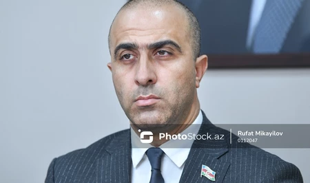 Депутат Бахруз Магеррамов обрушился с критикой на защитников Али Керимли