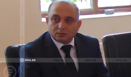 В Баку чиновник умер на рабочем месте