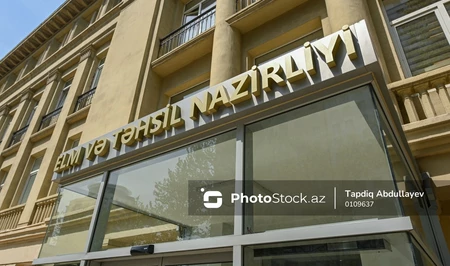 Студенты из зарубежных вузов в ожидании: проблемы перевода в азербайджанские университеты