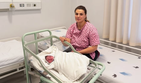 Жительница Физулинского района родила в машине скорой помощи