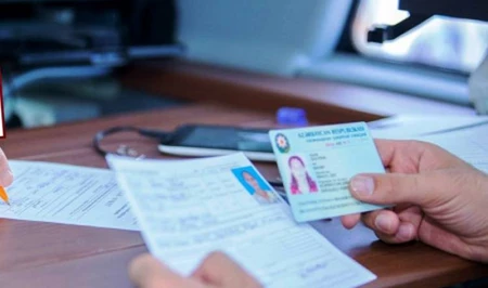 В прошлом году более 2600 граждан Азербайджана сменили имя: подробности процедуры