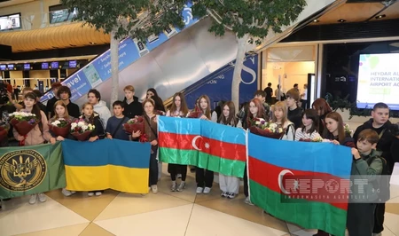 Еще 30 детей из Украины привезли в Азербайджан для реабилитации