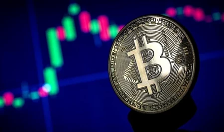 Биткоин рухнул ниже 75 тысяч долларов