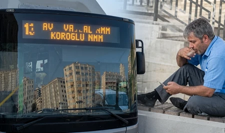 В Баку водитель автобуса оставил пассажиров в салоне и вышел курить