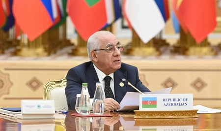 Премьер-министр: Азербайджан уважает политику нейтралитета Туркменистана