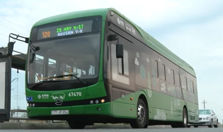 Дорога в поселок Говсан превратилась в головную боль для столичных автомобилистов