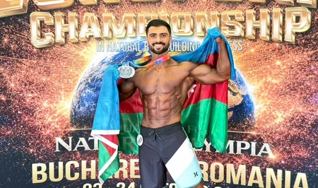 Сборная Азербайджана успешно выступила на чемпионате Европы по натуральному бодибилдингу и фитнесу