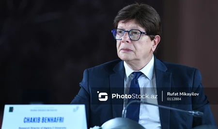 Алжирский исследователь: Французскому обществу преподносят ислам как явную угрозу