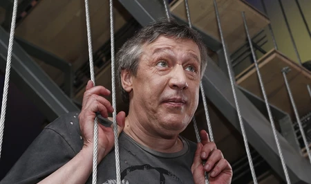 Ефремов обошел Нагиева и Бурунова: актер будет получать вдвое больше, чем звезды российского кино