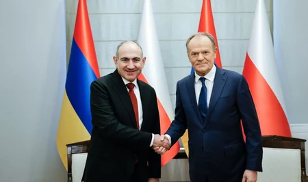 Премьер-министры Польши и Армении обсудили мирный процесс между Ереваном и Баку