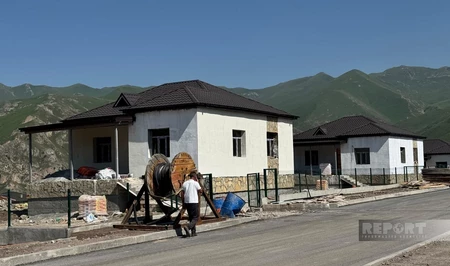 В селе Зар Кяльбаджарского района продолжается подготовка к Великому возвращению