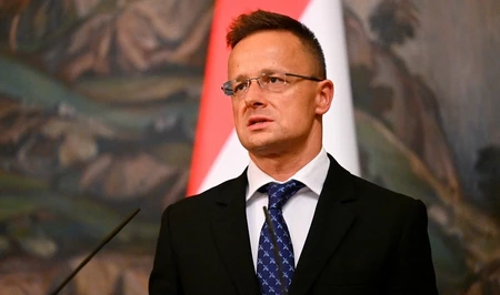 Сийярто: Венгрия не поддержит решения ЕС, препятствующие миру в Украине