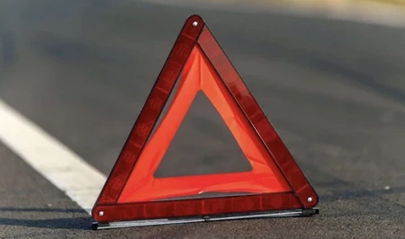 В бакинском поселке автомобиль насмерть сбил пешехода
