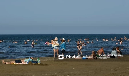 Какая температура воды ожидается на пляжах Абшерона 21 июня
