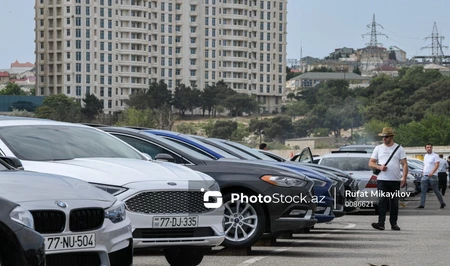 В Азербайджане изменили правила использования служебных автомобилей в госучреждениях