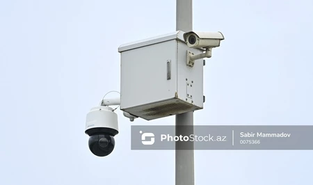 Борьба с мусором по-бакински: балконы жилкомплекса в Йени Ясамале под прицелом камер
