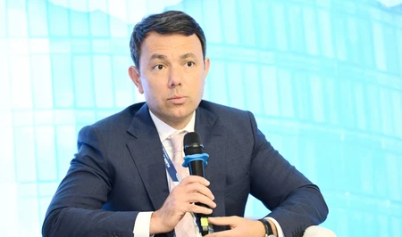 Эмиль Мамедов: Значительная часть контейнеров сегодня возвращается по Среднему коридору без груза