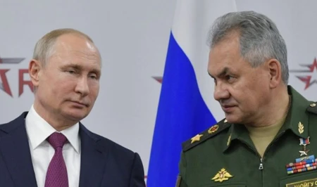 Президент РФ попросил Шойгу доложить на совещании об итогах поездок в Иран и Азербайджан