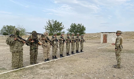 Учебные сборы военнообязанных проходят в воинской части Сил спецназначения Азербайджана