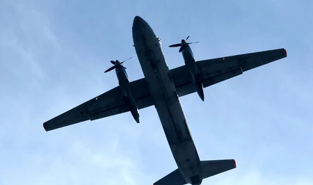 В России самолет Ан-26 врезался в скалу: погибли около 30 человек