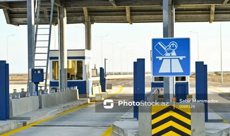В Азербайджане запущена система проездных карт для платных дорог