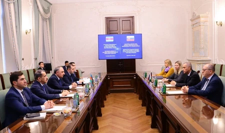 Генпрокуроры Азербайджана и Словакии подписали меморандум о сотрудничестве