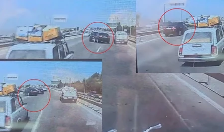 Автомобиль врезался в ограждение на Внешней кольцевой