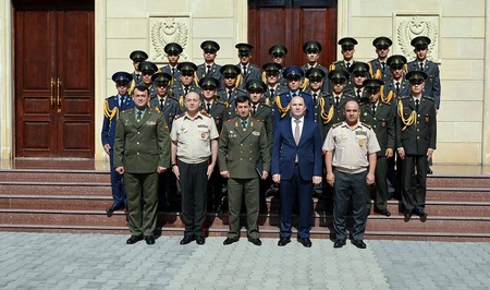 Таджикская делегация посетила Военный институт