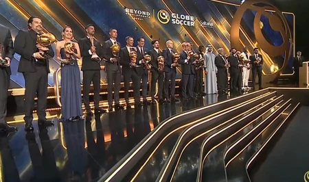 «ПСЖ» признан лучшей командой 2025 года по версии Globe Soccer Awards